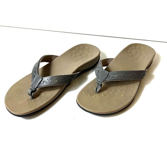 Vionic Gray Faux Leather Thong Summer Sandals Women's 11 Comfort Casual "Aliza" - Picture 1 of 9
